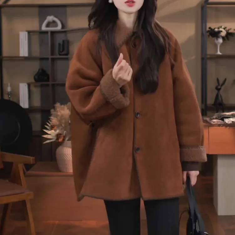 2026新款女秋季时尚休闲宽松百搭简约设计款拉链外套简约大气