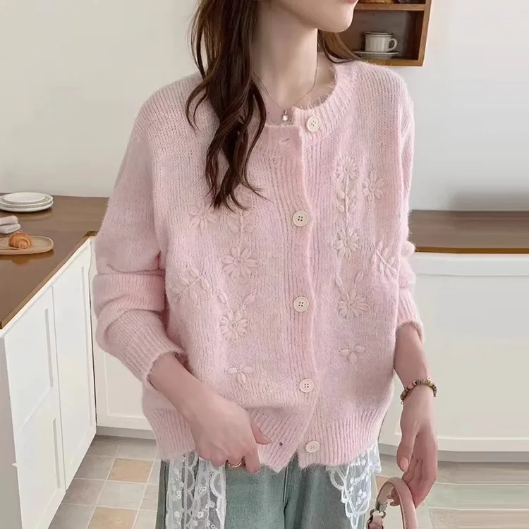 韩系甜美刺绣针织长袖开衫女秋季女装新款简约休闲宽松针织上衣潮