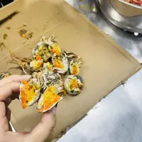 【清水鲜河蟹】整箱带冰2斤左右/公母蟹总净重10两左右共10只左右