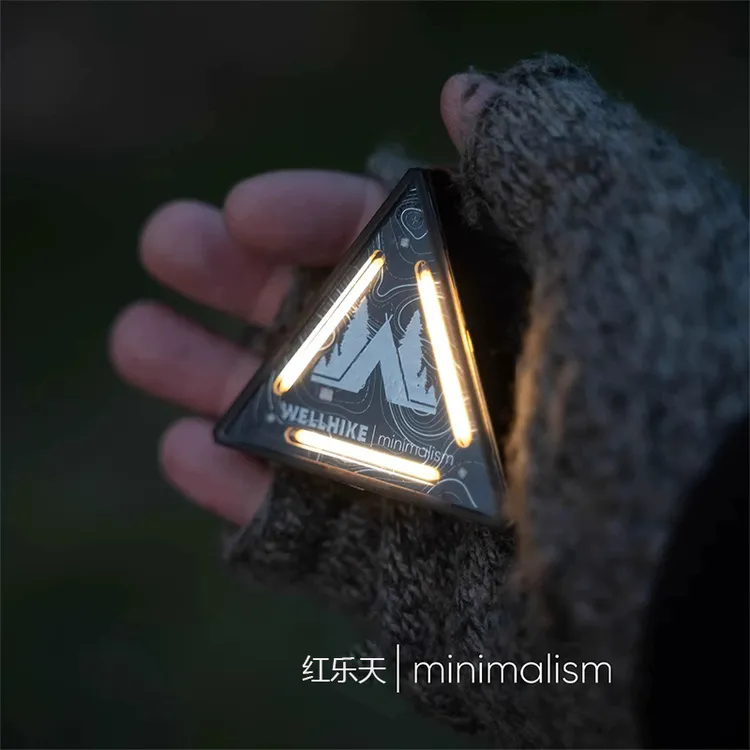 战术三角灯露营灯户外背包警示信号小挂灯野营帐篷氛围装饰照明灯