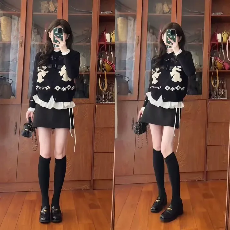 韩系氛围感穿搭秋冬2025新款气质打底衫超漂亮开衫外套短裙三件套