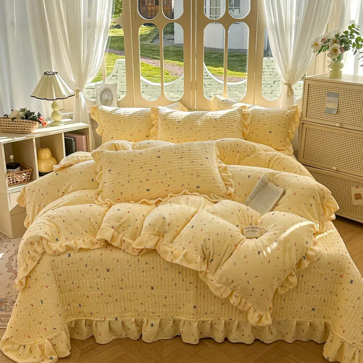 冬季新品韩式花边牛奶绒床盖款四件套可机洗双面绒被套防静电床品