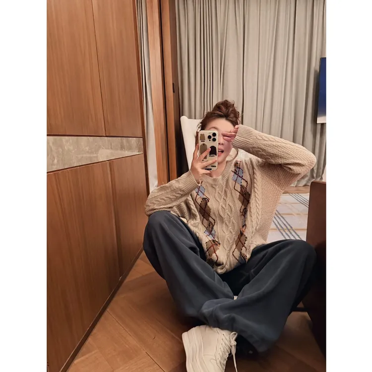 晶咕【格兰芬多】复古重工撞色菱格圆领套头毛衣秋冬百搭