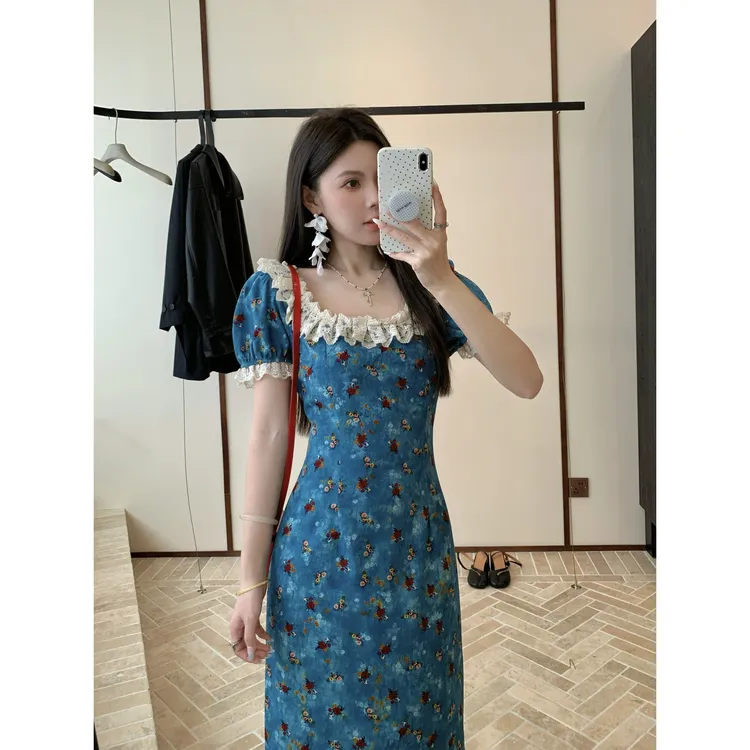 大码女装胖mm落日玫瑰法式蓝色碎花连衣裙夏小众设计气质长裙