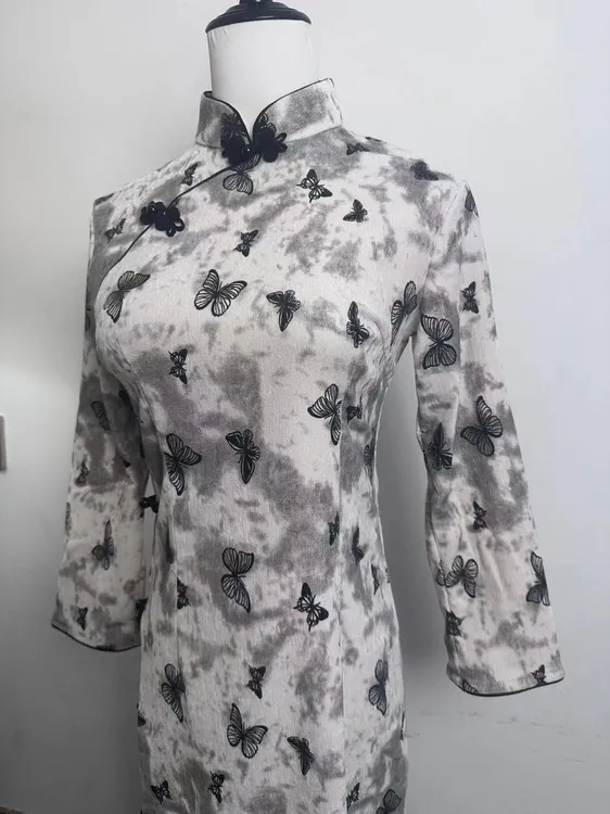 【0075朦胧】米白色丝绒单层改良后拉链春秋长袖旗袍长约125cmS-3XL