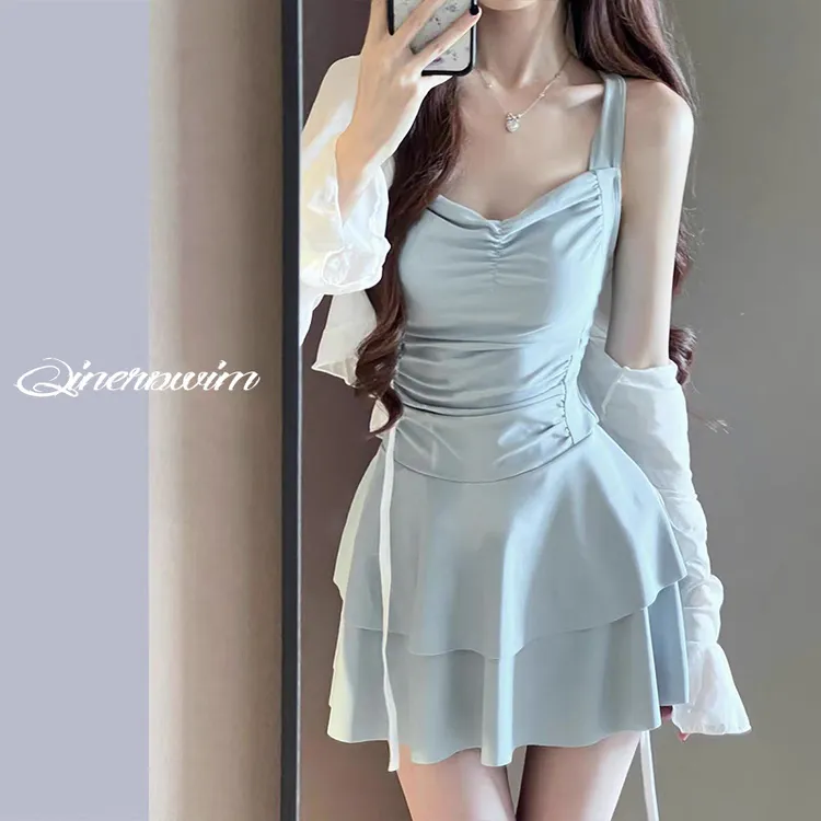 夏季泳衣2025女款连体两件套装纯色保守显瘦少女甜美遮肉遮肚泳衣