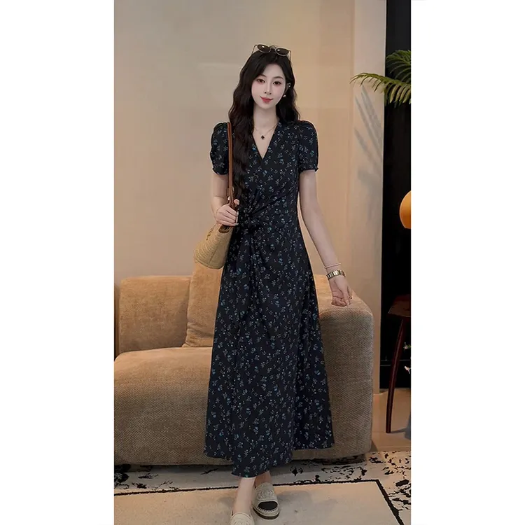 YUANLIANSU/圆脸酥【韶华流景】法式温柔高级感碎花V领短袖连衣裙女