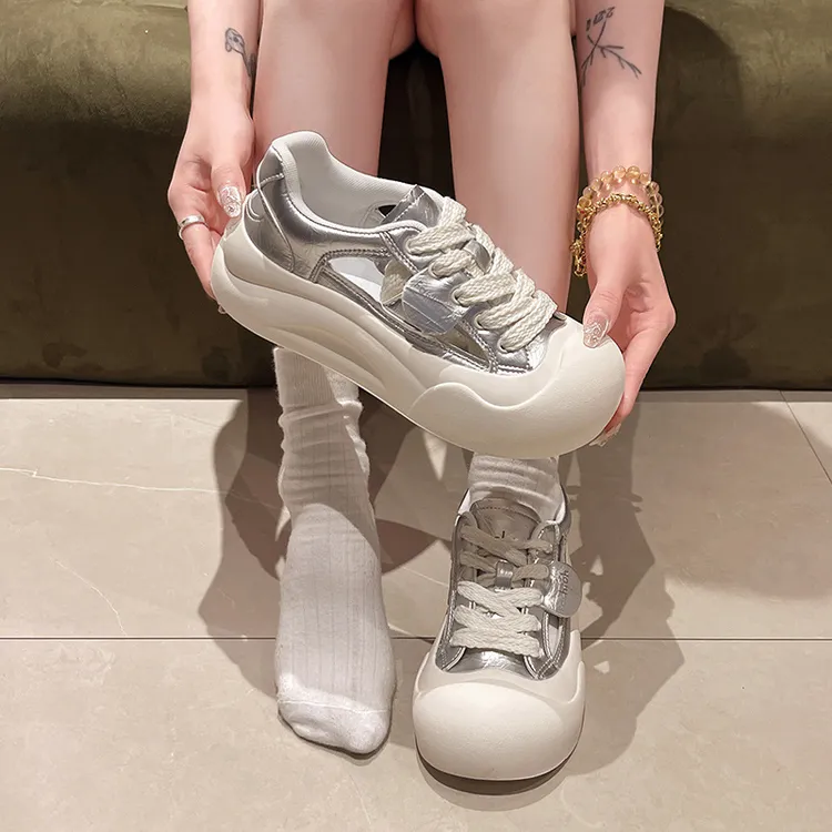 2025年夏季新款厚底透气时尚休闲鞋