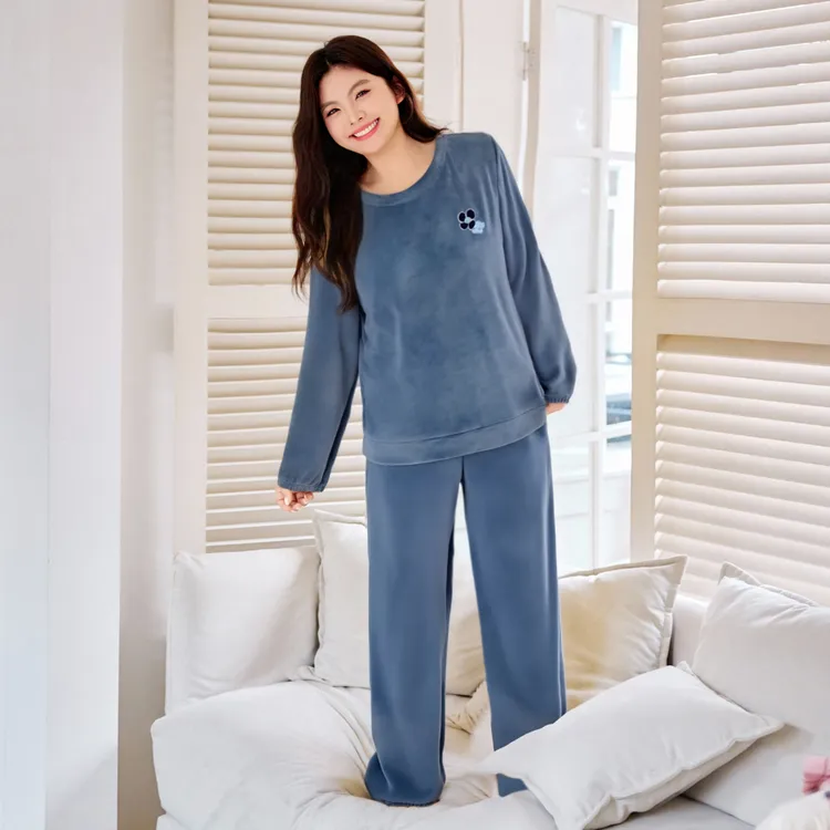 MsShe大码女装2025冬装刺绣上衣长裤海岛绒保暖家居服S~M2510103