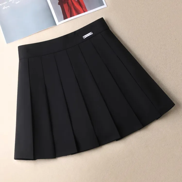 拉夏贝尔黑色西装短裙女夏2025新款高腰显瘦百褶裙a字时尚半身裙