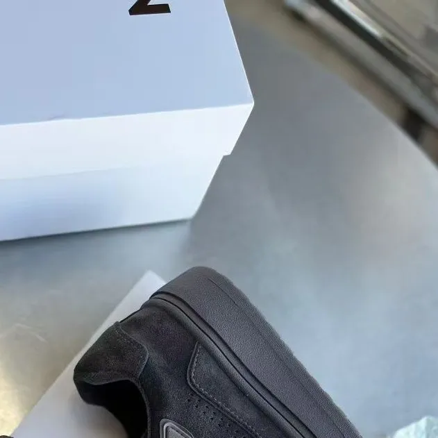 户外防水，防滑，耐磨，徒步登山鞋，冈仁波齐穿越版中帮男女款