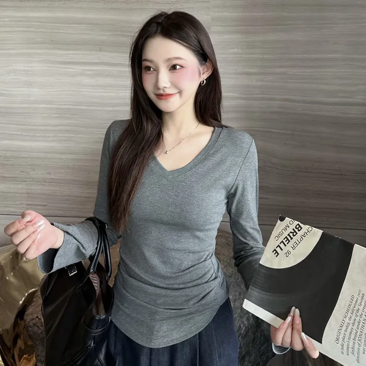 【现货】微胖mm秋季显瘦韩系v领收腰修身抽褶弹力长袖T恤