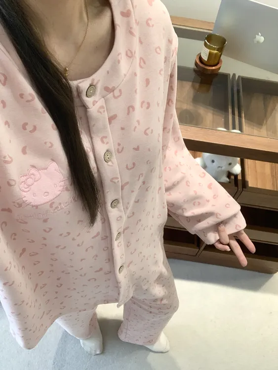 韩系粉色豹纹hellokitty少女睡衣带胸垫秋冬季加厚保暖家居服套装
