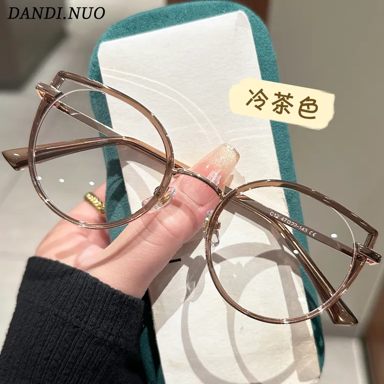 韩版冷茶色超轻猫眼眼镜女款高颜值素颜显脸小平光镜可配近视度数