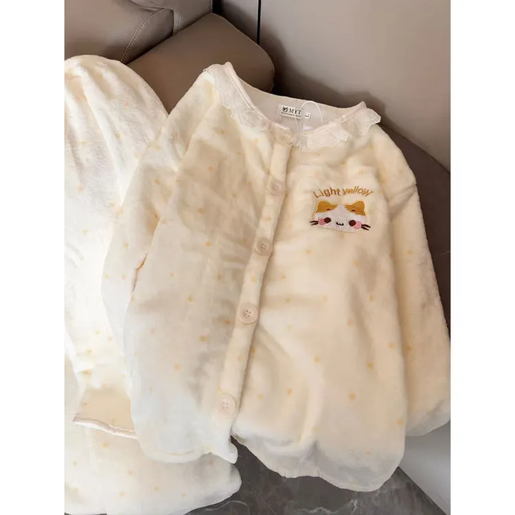 日系ins波点卡通小猫法兰绒睡衣女秋冬加厚长袖可外穿保暖家居服