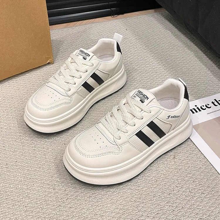 厚底百塔小白鞋2025秋冬季新款时尚板鞋简约精致女士小白鞋网红