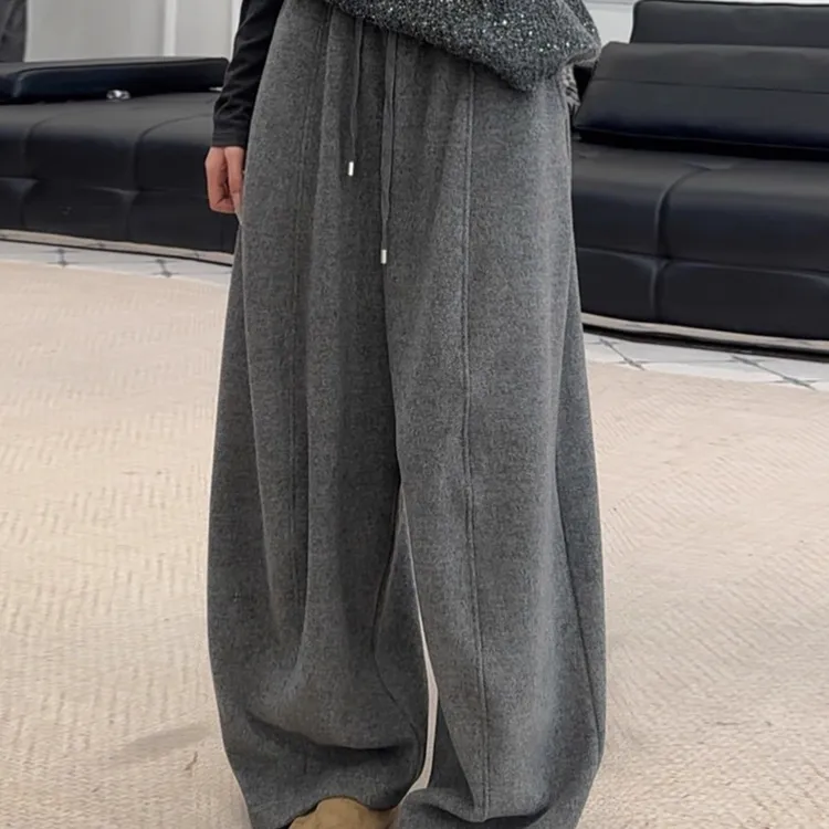 晨妹精选高腰加厚奥利绒云朵弯刀裤1025