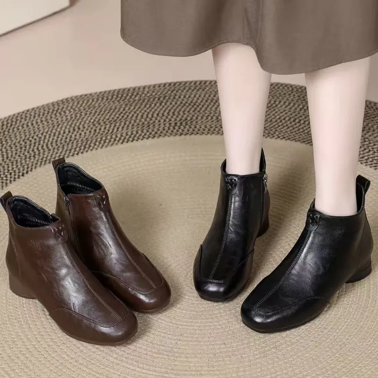 【品牌力荐】方头低跟女士短靴复古时尚百搭马丁靴粗跟妈妈靴9315