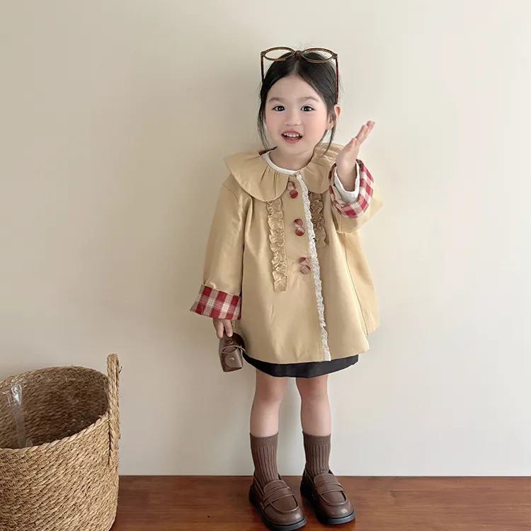 女童风衣外套2025秋季新款女宝宝洋气韩版上衣儿童甜美红格子秋装