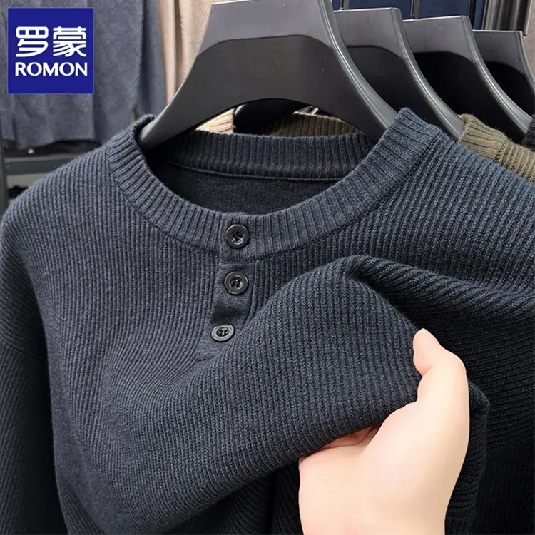 罗蒙春秋季男士圆领纽扣复古毛衣落肩提花休闲上衣潮流针织打底衫