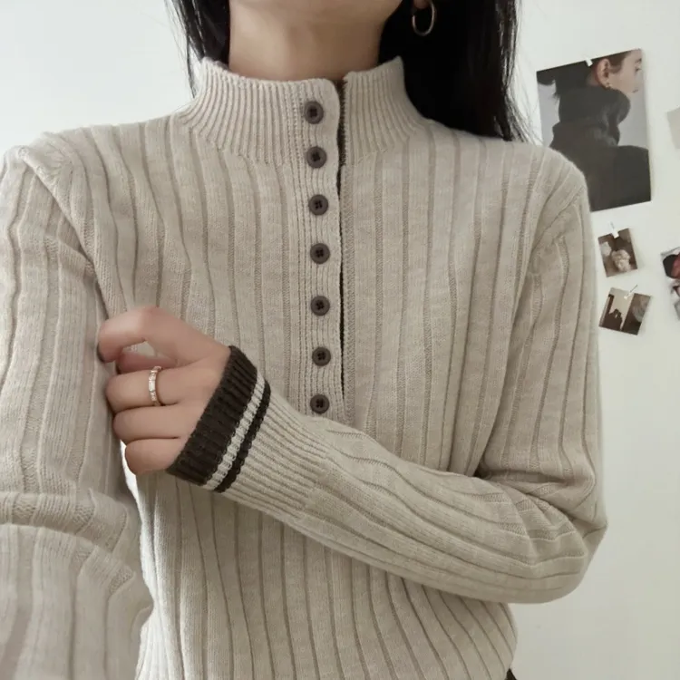 半高领针织衫女内搭打底衫加厚洋气时尚女士秋冬上衣保暖套头毛衣