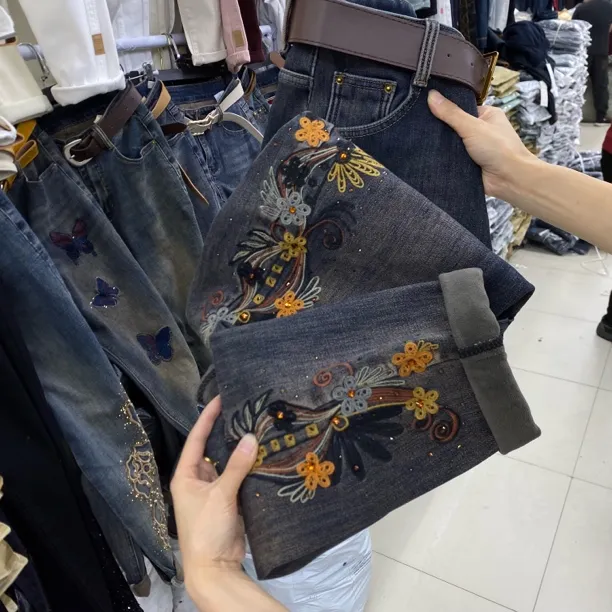 5373-2款加绒牛仔裤复古重工刺绣烫钻高腰显瘦百搭九分牛仔哈伦裤