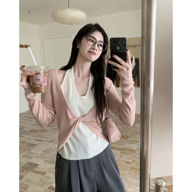 撞色扭结挂脖假两件针织衫女秋季慵懒松弛感修身显瘦外穿长袖上衣