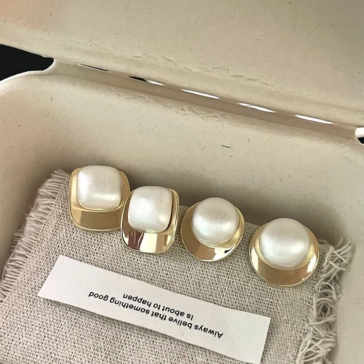 925银耳饰 法式轻奢气质小众设计个性耳环甜酷风高级感珍珠耳钉