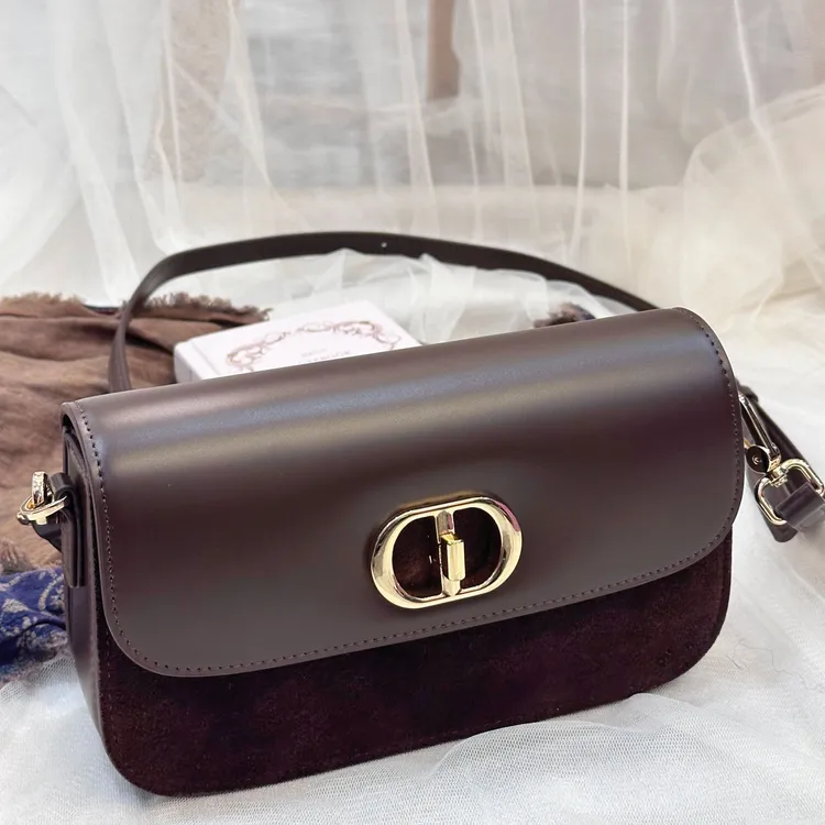 【晚秋情书】小说家设计款牛皮复古款中古链条小方包