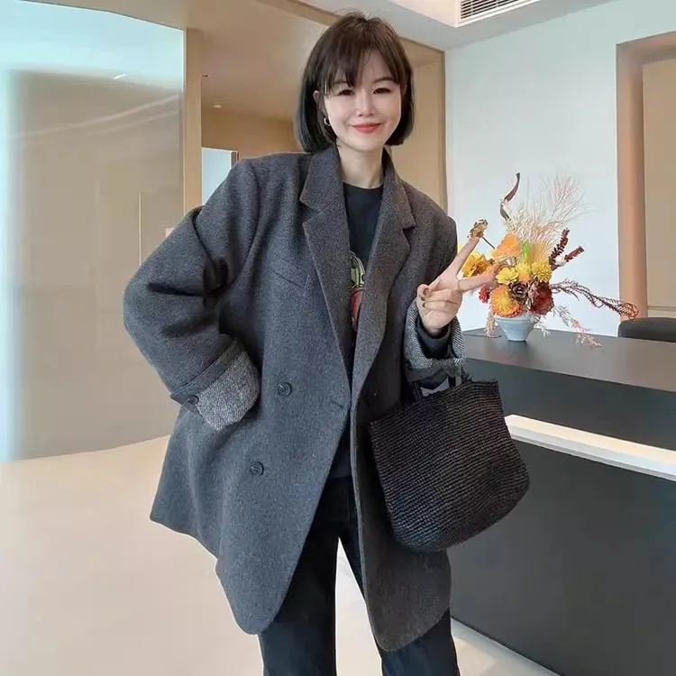 时尚短款毛呢外套女2025爆款新款秋冬洋气加厚保暖呢子西装外套