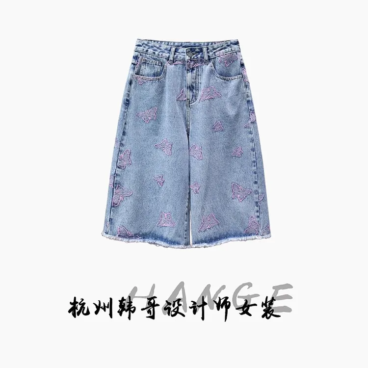 【韩哥女装】2025欧版小众浅蓝色蝴蝶绣花时尚重工牛仔短裤9880-H8