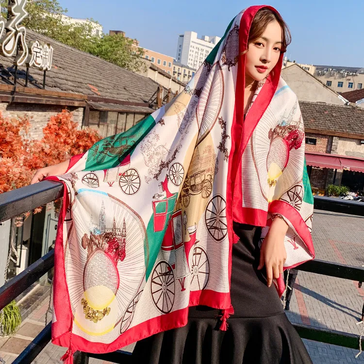 民族风披肩女沙漠云南旅游穿搭薄款棉麻围巾夏季海边沙滩防晒丝巾