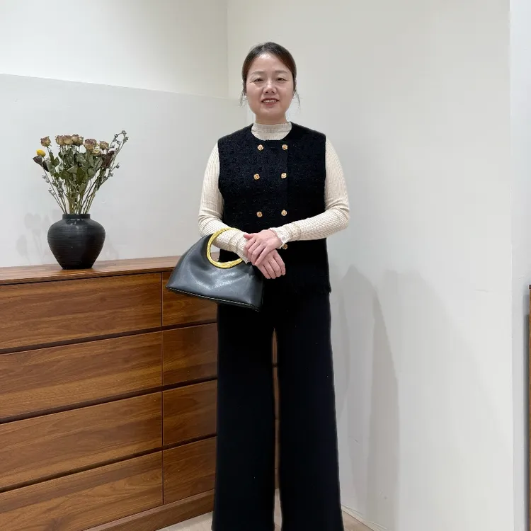 妈妈秋装半高领休闲马甲套装2025新款中老年女装针织衫上衣三件套