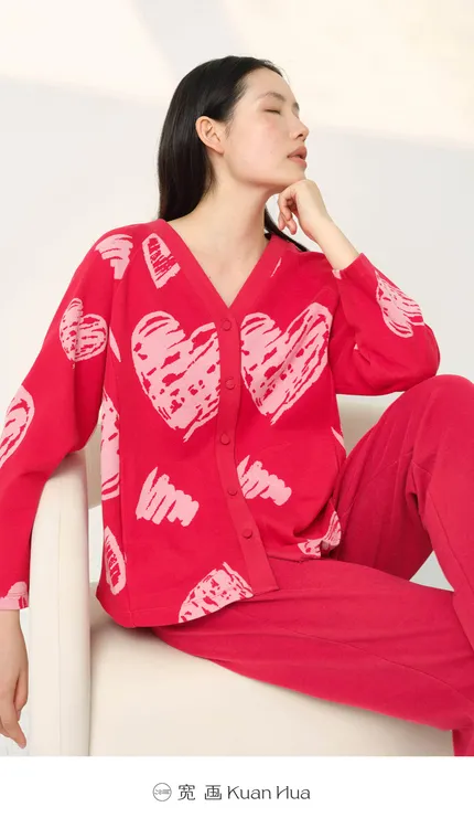 宽画25年秋冬新款女士98072怦然心动系列对开长袖家居套装