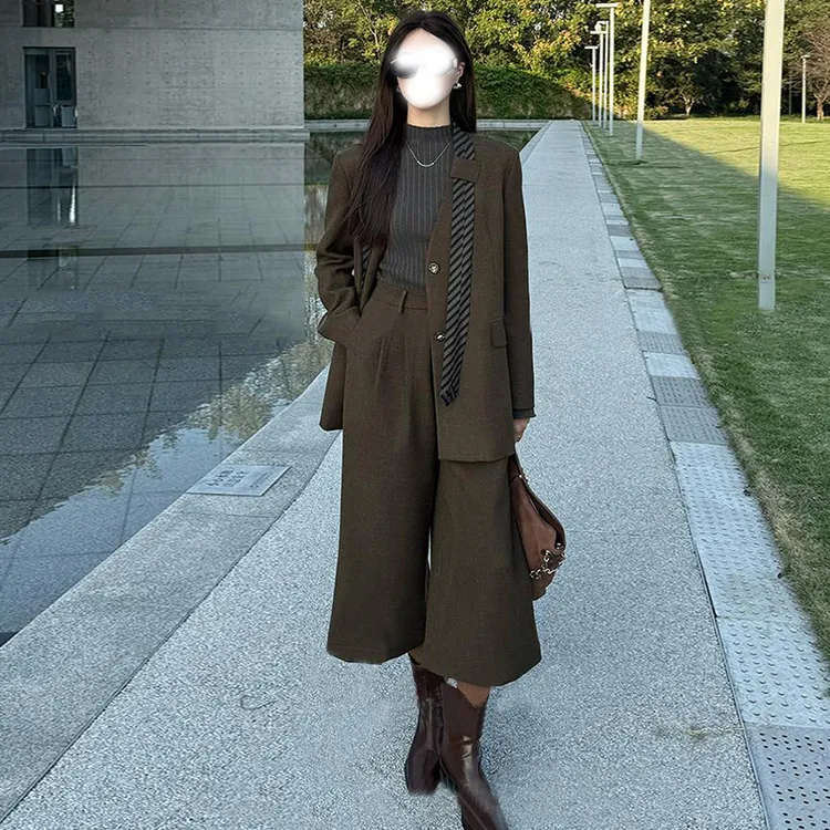 2025秋季新款韩版气质显瘦老钱风西装外套飘带阔腿裤高级感三件套