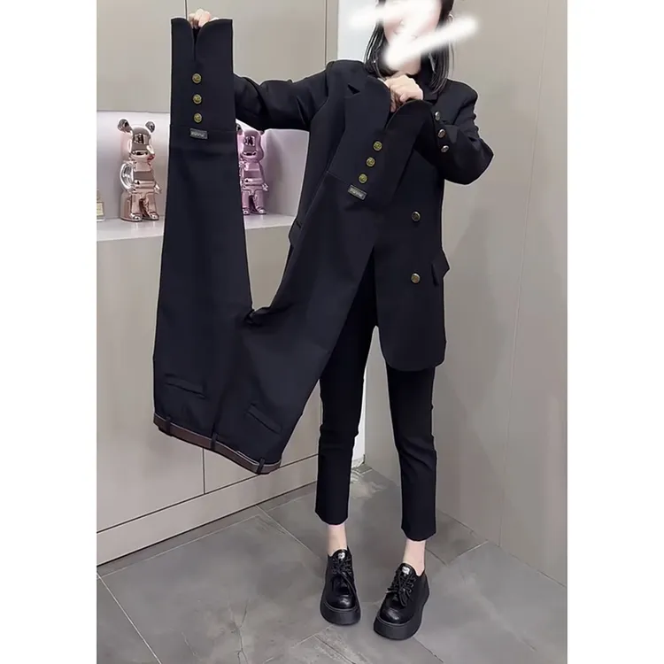 秋季显瘦大码直筒休闲裤女2025新款九分窄版烟管裤微胖mm黑色裤子