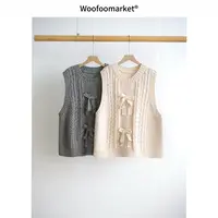 【海街日集】蝴蝶结立体麻花厚款毛衣马甲女秋冬 AWMY478