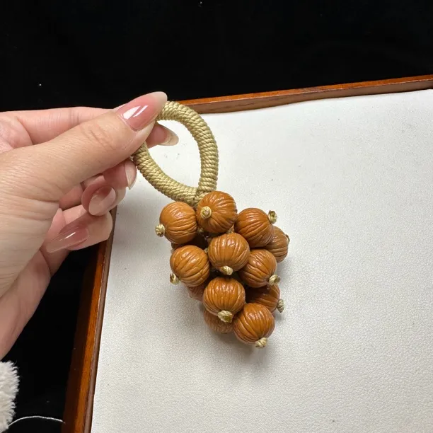 葡萄串猴头核桃土豪小手捻可盘玩男女通用文玩手把件