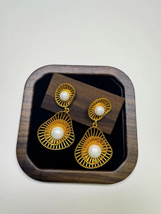 合金仿珍珠耳饰 拼色女金色耳环法式植物花卉原创设计欧美