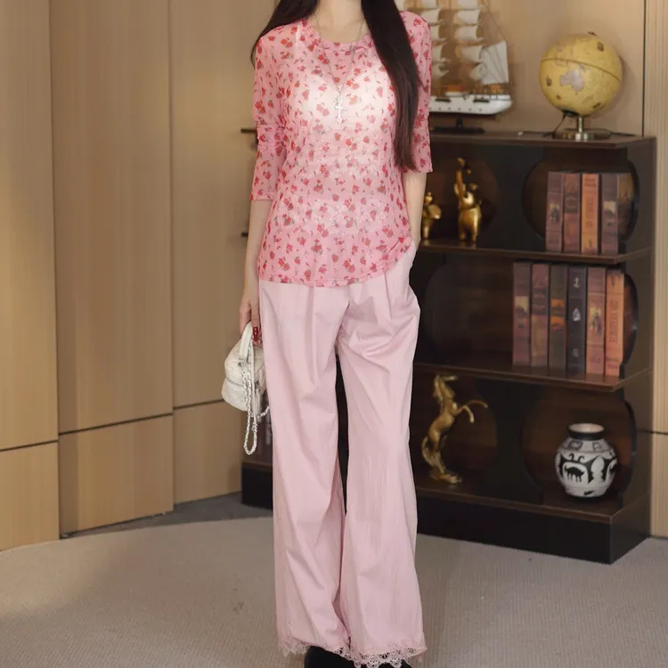 B55182通勤简约宽松型修身常规INS风套装印花碎花复古T恤服装女士