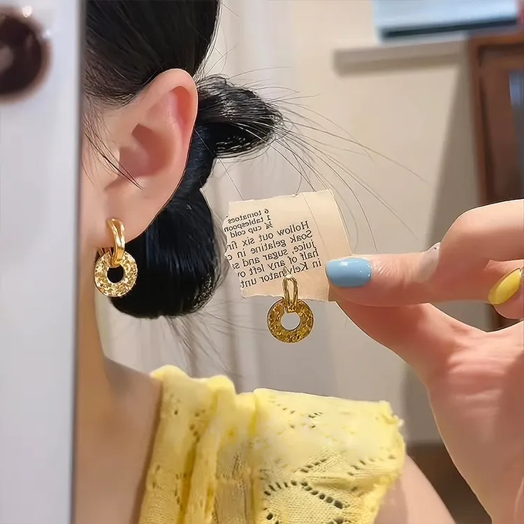 铜合金耳饰 金色碎碎冰平安扣耳环女小众设计高级感气质耳扣耳饰