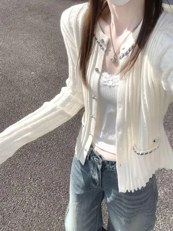 韩系小香风长袖白色针织开衫女2025秋季新款爆款设计感女外套上衣