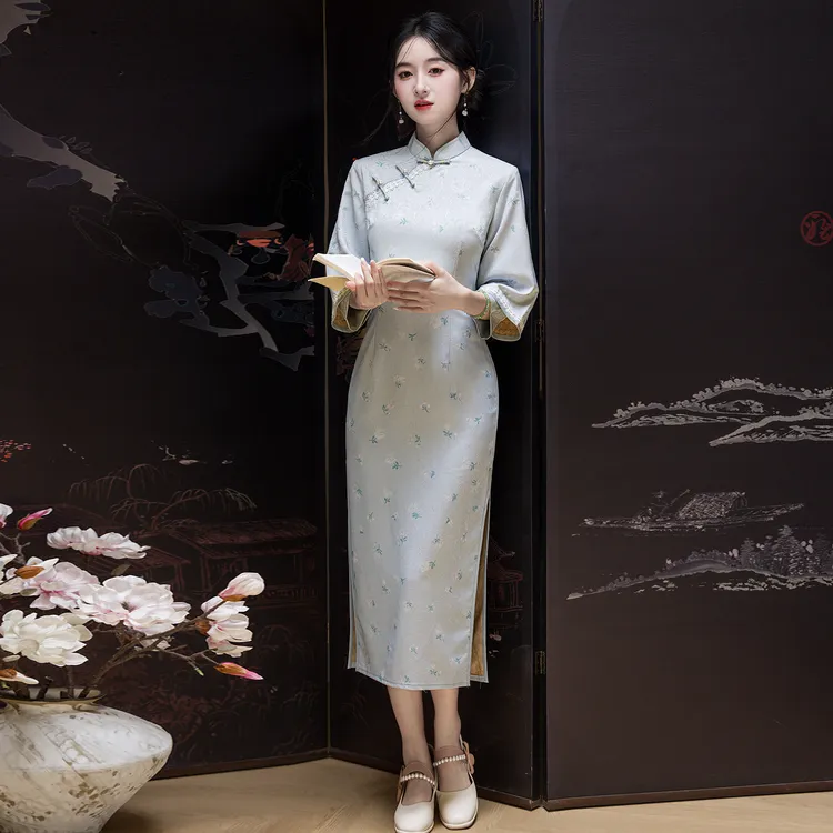 青未了【花月】迎秋季上新款印花缎国风改良修身旗袍 衣长120