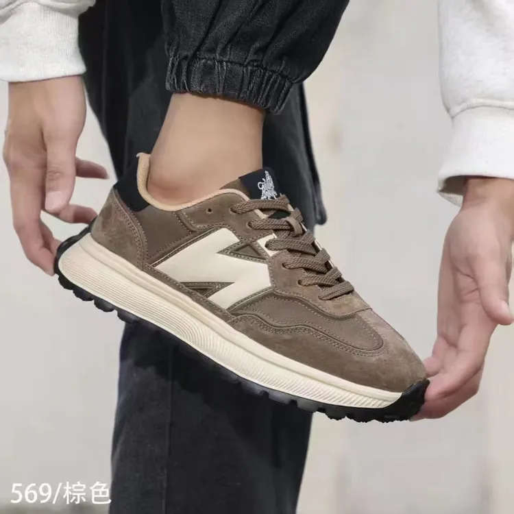 男士秋冬季真皮阿甘鞋休闲运动跑鞋软底防水保暖日常百搭男鞋569