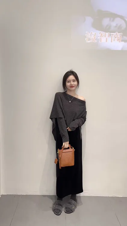 韩系套装裙女秋季针织披肩长袖T恤半身裙一整套慵懒巨好看三件套