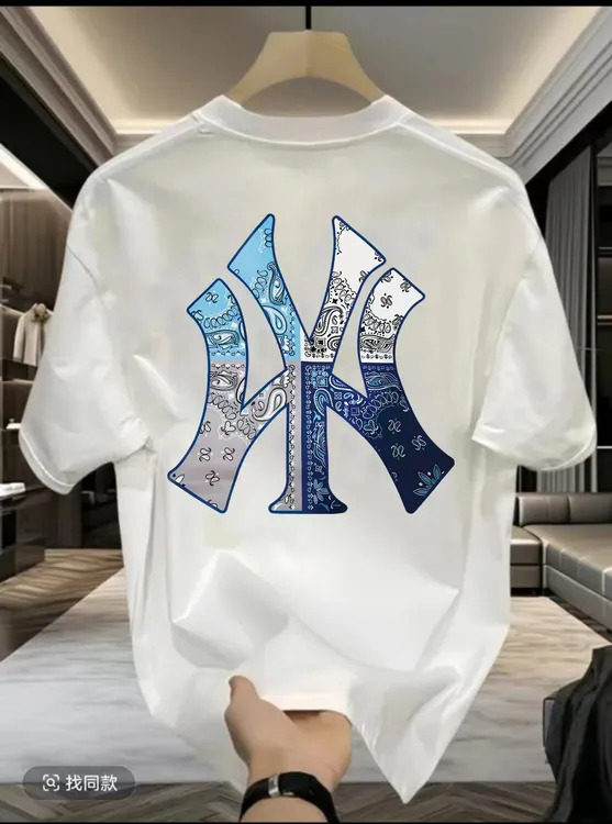 【万象城专享】联名款休闲百搭圆领男女同款时尚网红