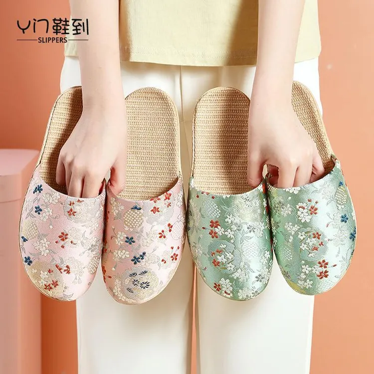 日本新款刺绣亚麻拖鞋春秋居家防滑地板静音春夏拖鞋女吸汗可外穿