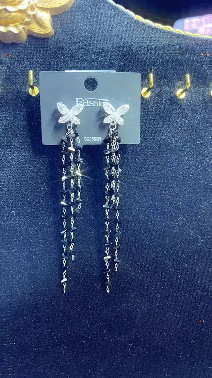 铜合金锆石耳饰 蝴蝶黑色轻奢风百搭流苏耳环0299