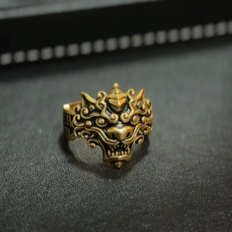 貔貅戒指复古黑金貔貅戒指男女闭口高级做旧男款金色中古食指戒