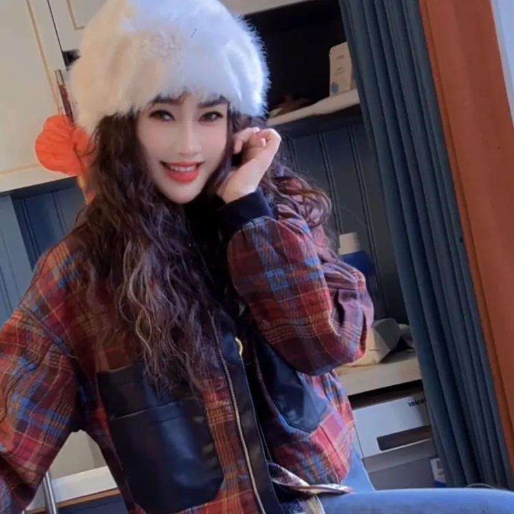 女圆领加厚直下摆长袖秋季冬季免烫短外套防晒防静电